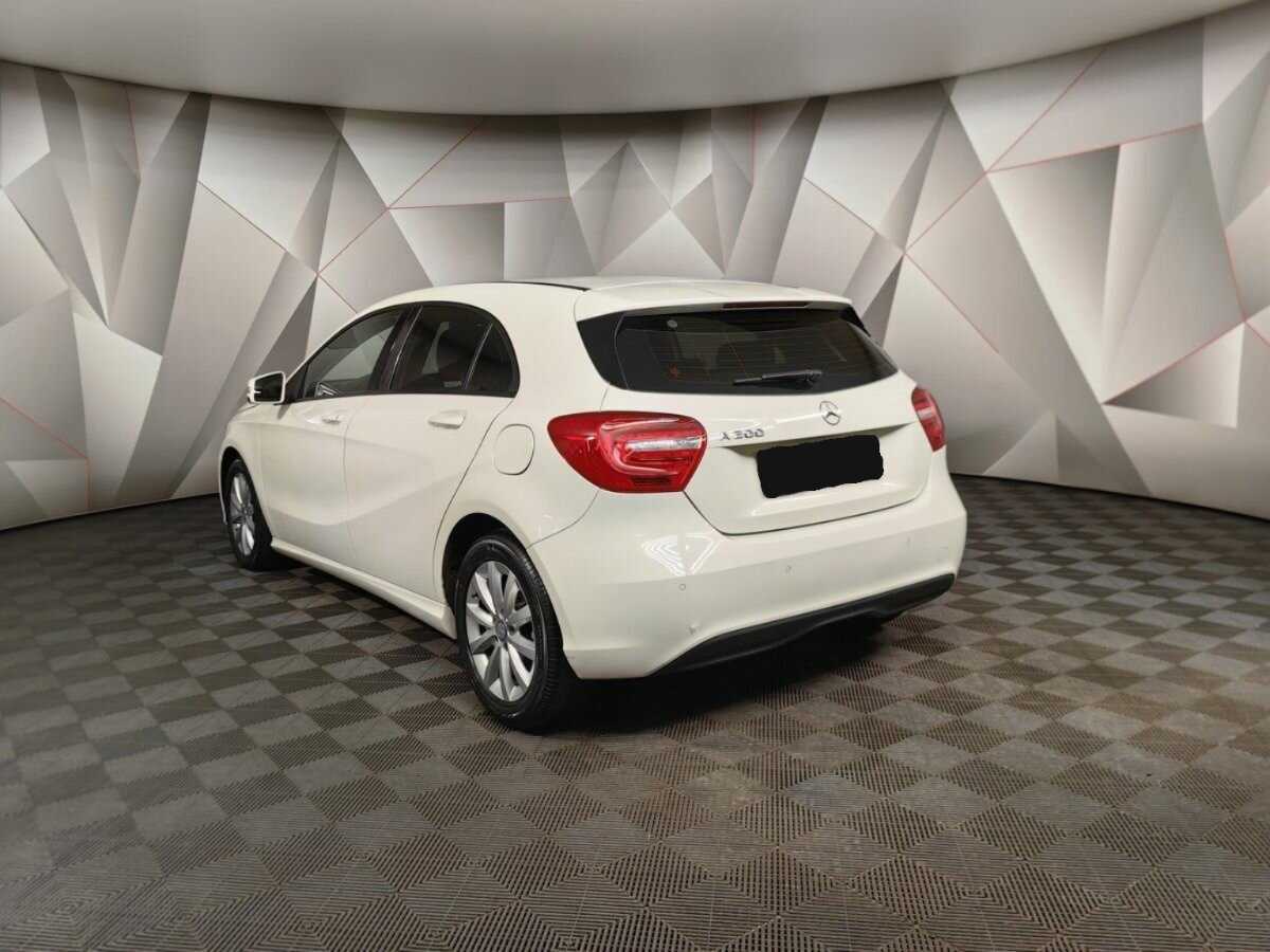 Купить Mercedes-Benz A-Класс с пробегом. Фото: #3