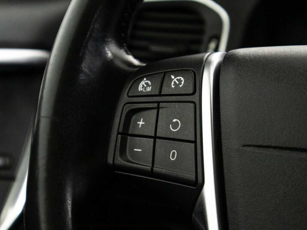 Купить Volvo S60 с пробегом. Фото: #15