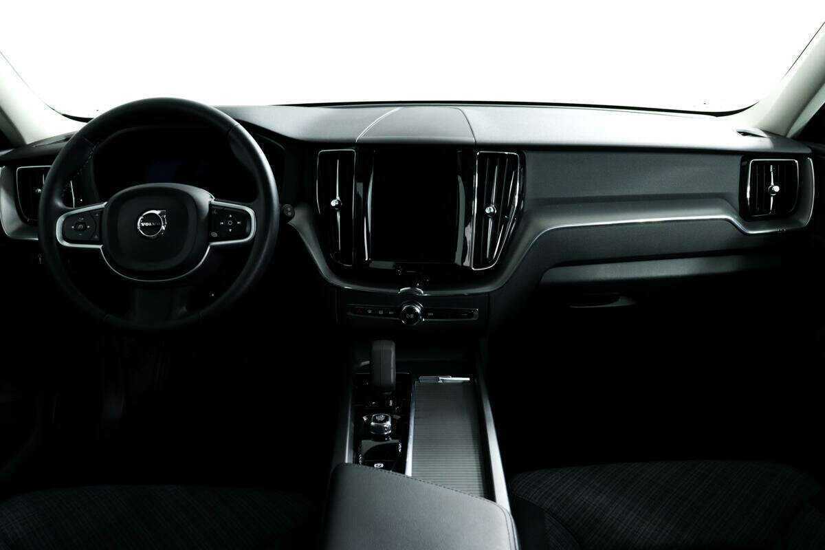 Купить Volvo XC60 с пробегом. Фото: #10