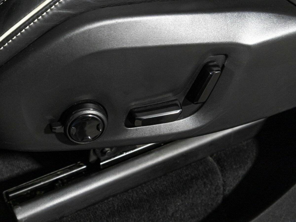 Купить Volvo XC90 с пробегом. Фото: #16
