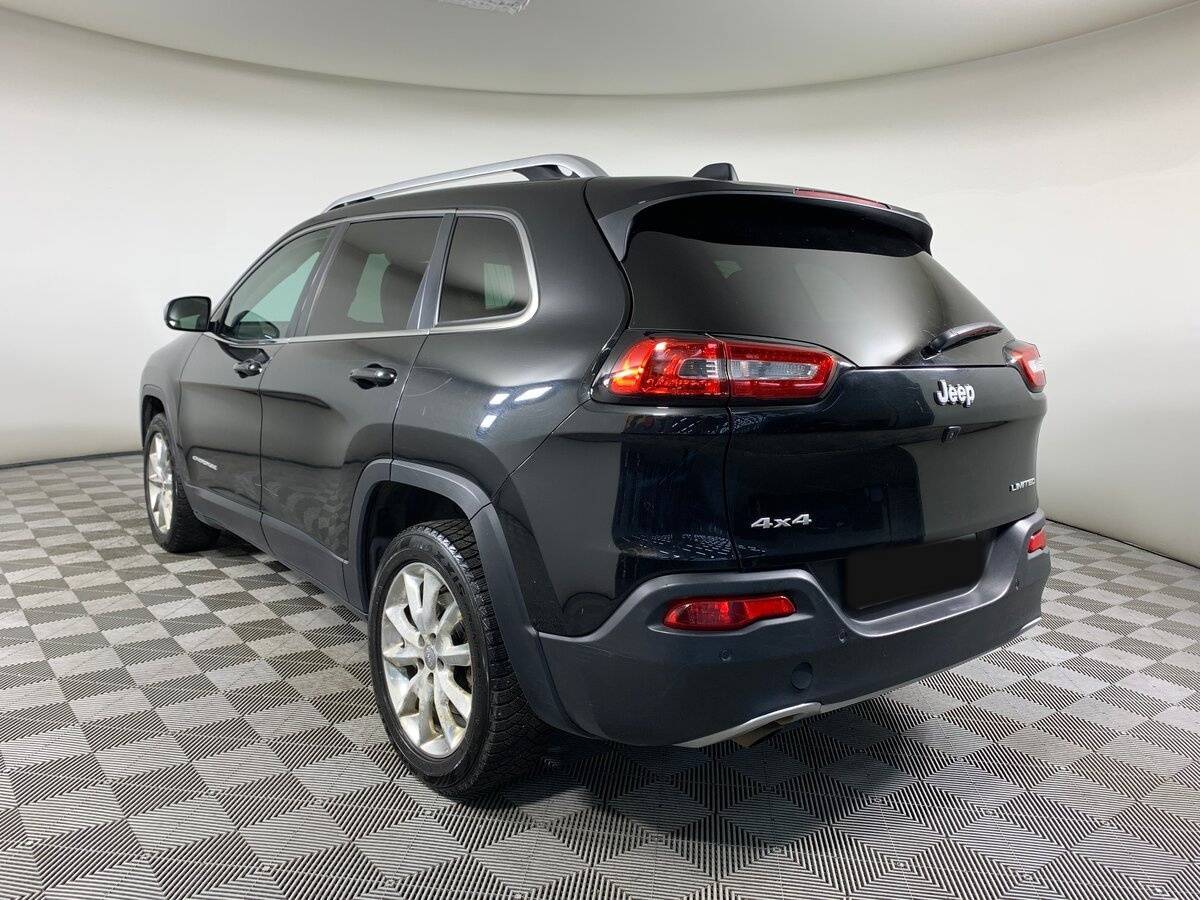Купить Jeep Cherokee с пробегом. Фото: #6