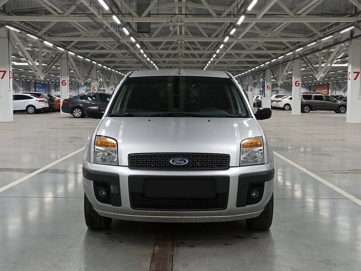 Купить Ford Fusion с пробегом. Фото: #1
