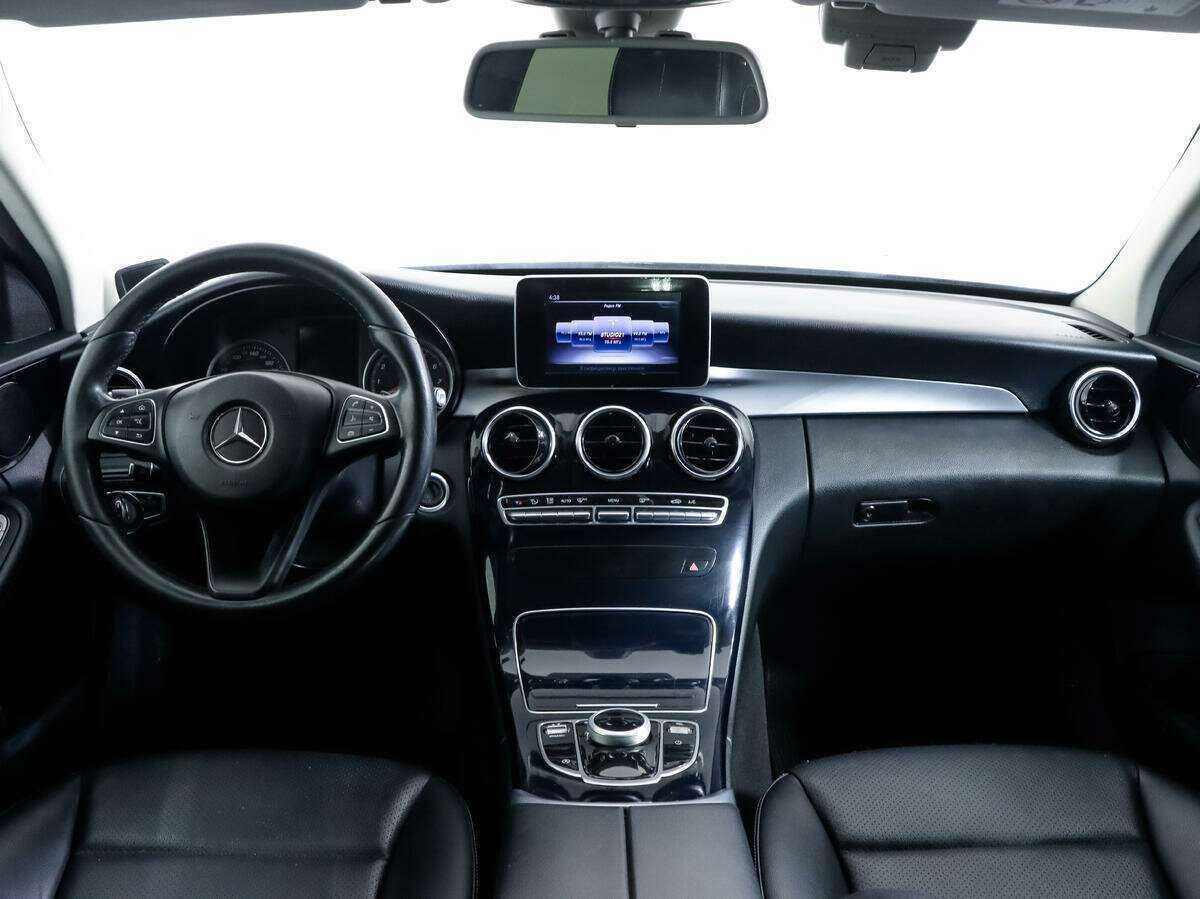 Купить Mercedes-Benz C-Класс с пробегом. Фото: #9