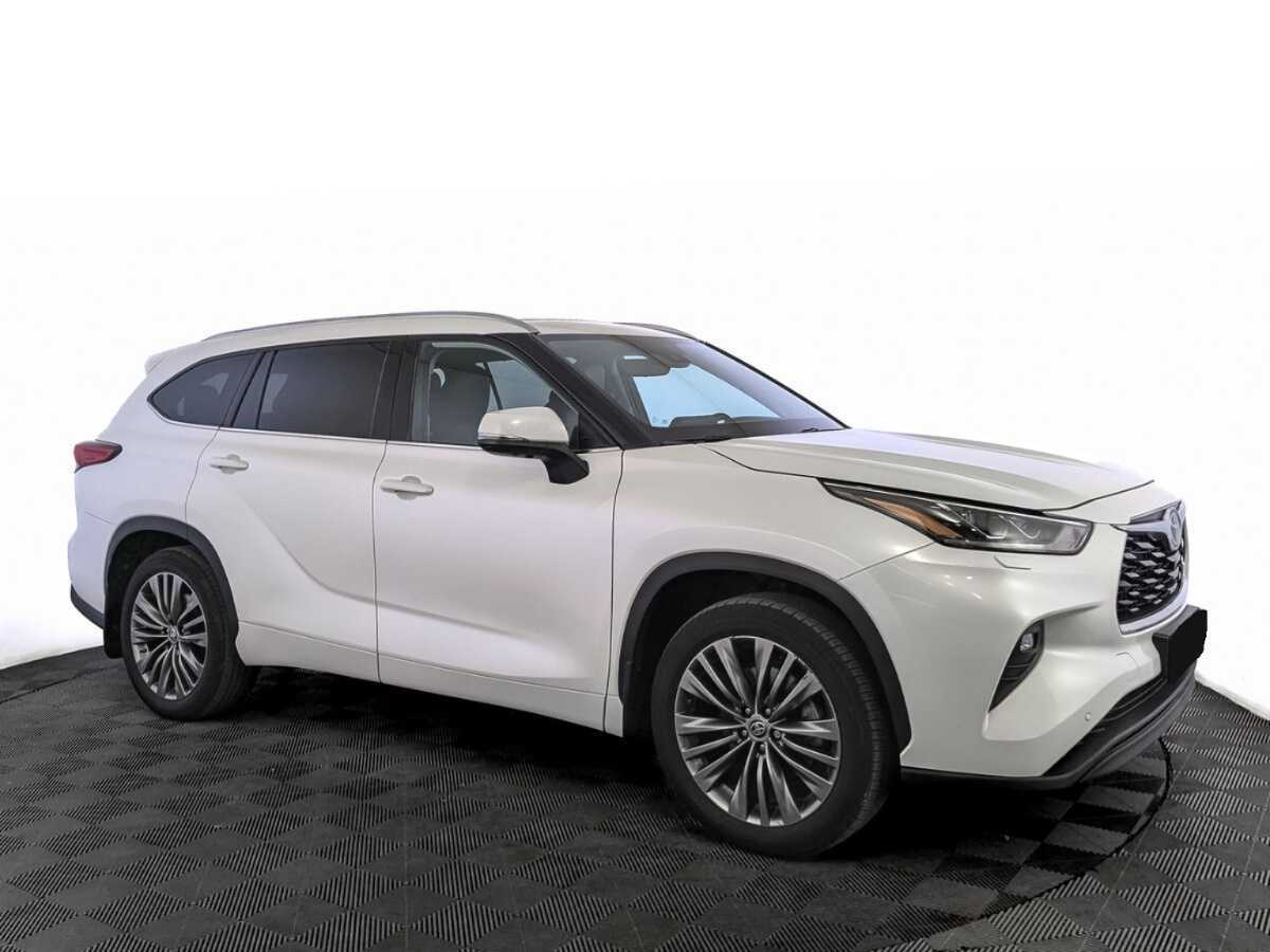 Купить Toyota Highlander с пробегом. Фото: #2