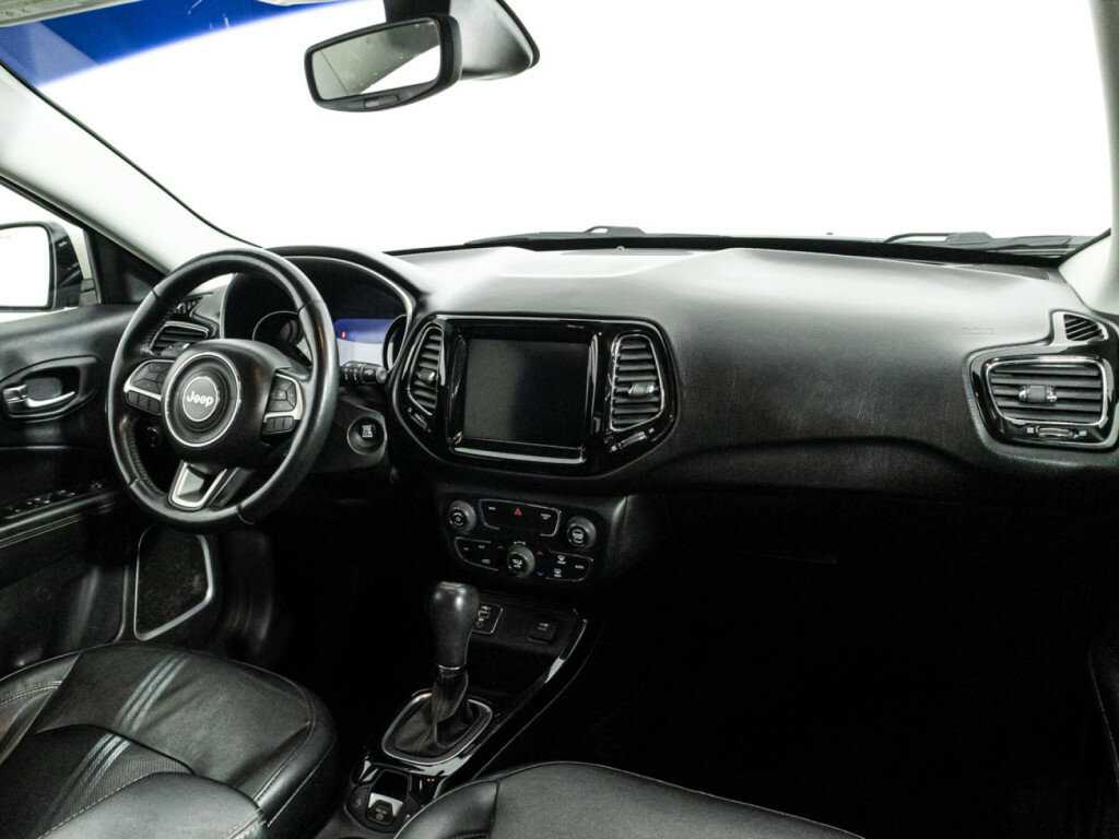 Купить Jeep Compass с пробегом. Фото: #8