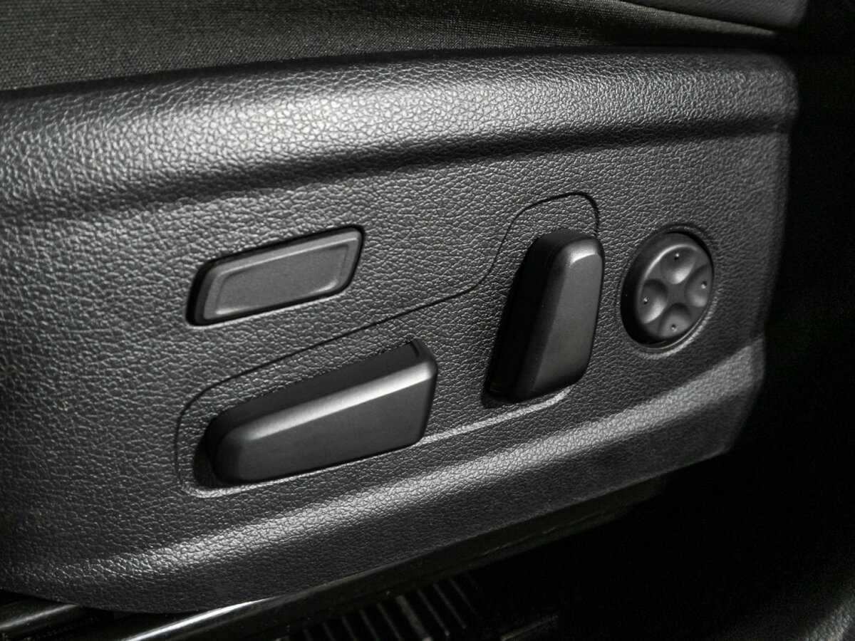 Купить Hyundai Santa Fe с пробегом. Фото: #21