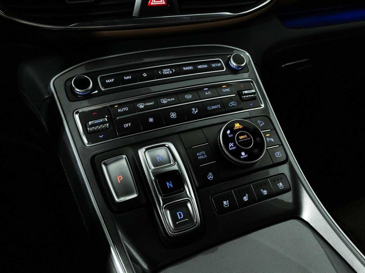 Купить Hyundai Santa Fe с пробегом. Фото: #22