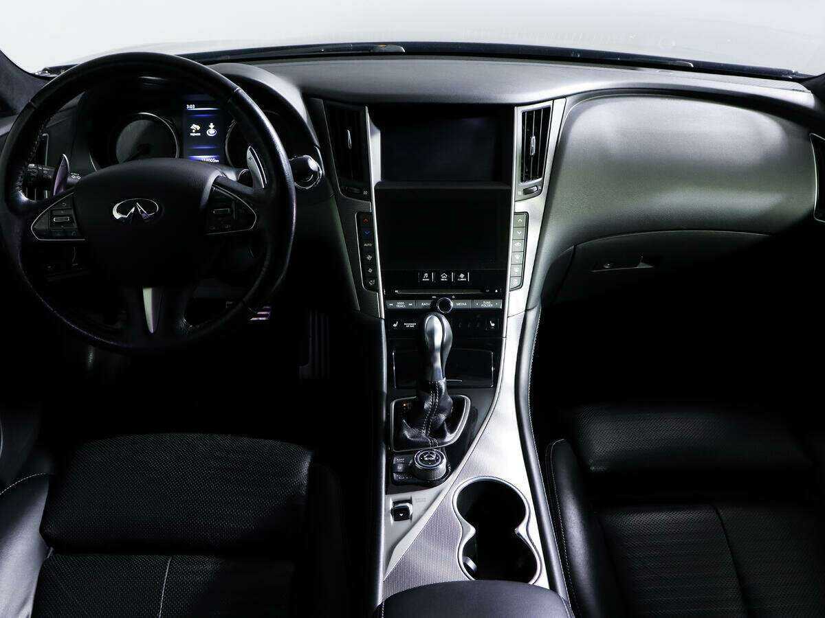Купить Infiniti Q50 с пробегом. Фото: #9