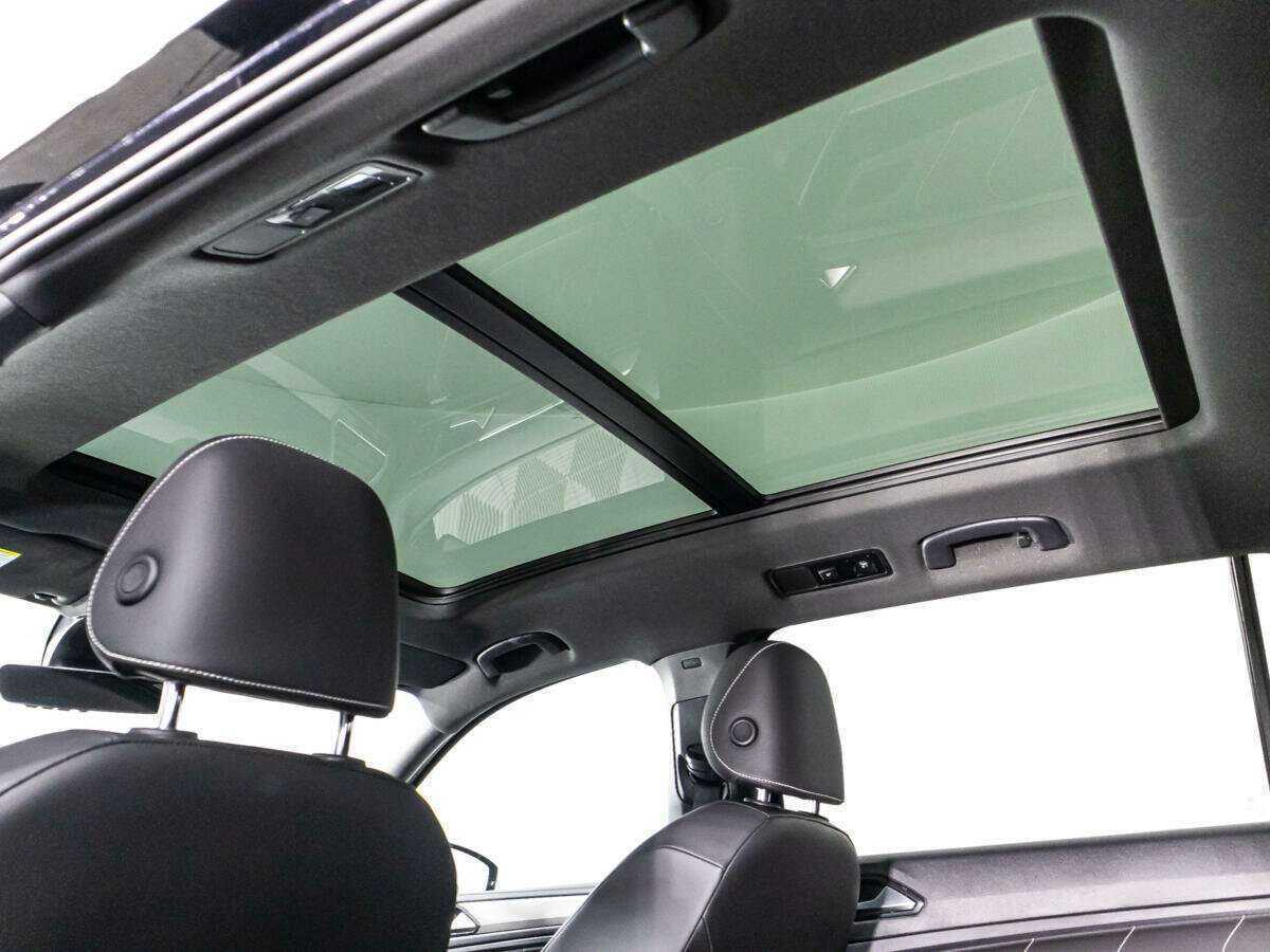 Купить Volkswagen Tiguan с пробегом. Фото: #15