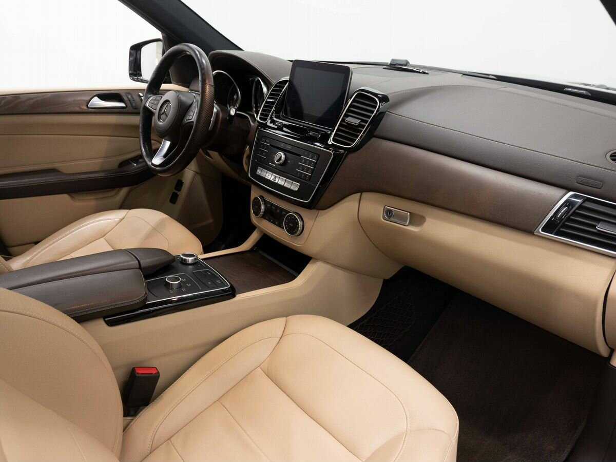 Купить Mercedes-Benz GLS с пробегом. Фото: #11