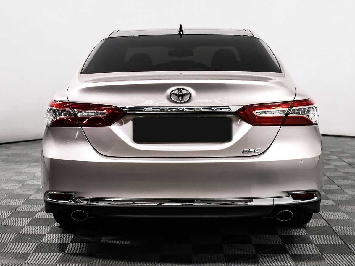 Купить Toyota Camry с пробегом. Фото: #5