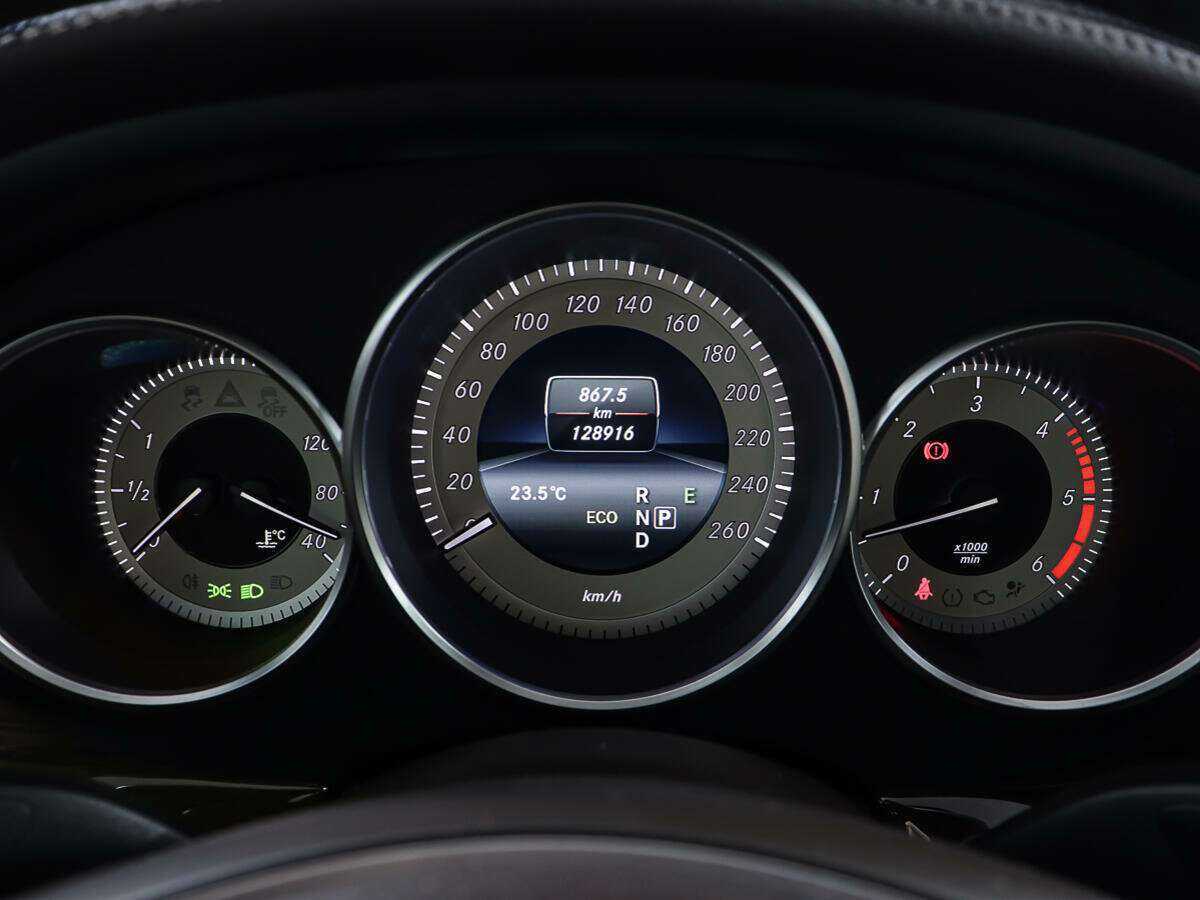 Купить Mercedes-Benz CLS с пробегом. Фото: #13
