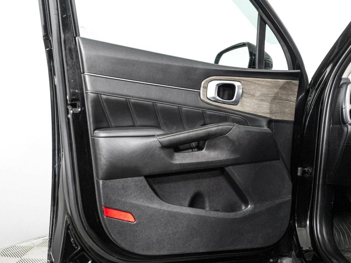 Купить Kia Sorento с пробегом. Фото: #27