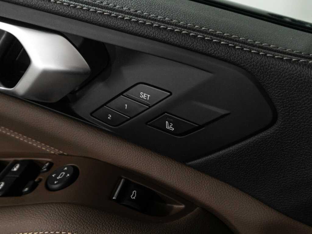 Купить BMW X5 с пробегом. Фото: #16