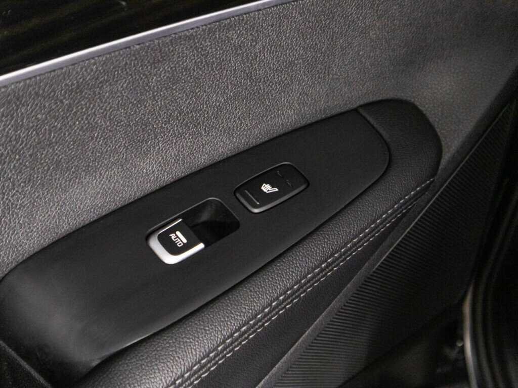 Купить Kia Sorento с пробегом. Фото: #25