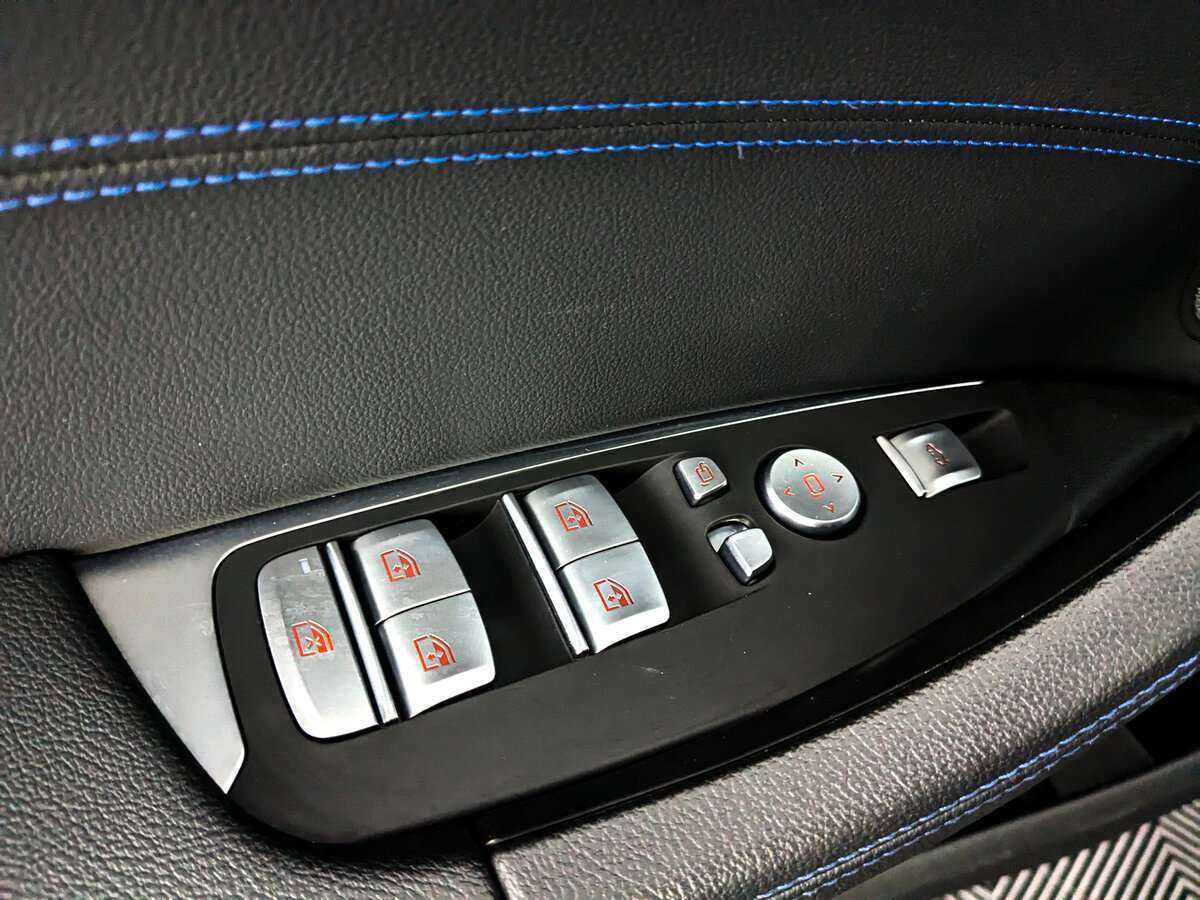 Купить BMW X4 с пробегом. Фото: #21