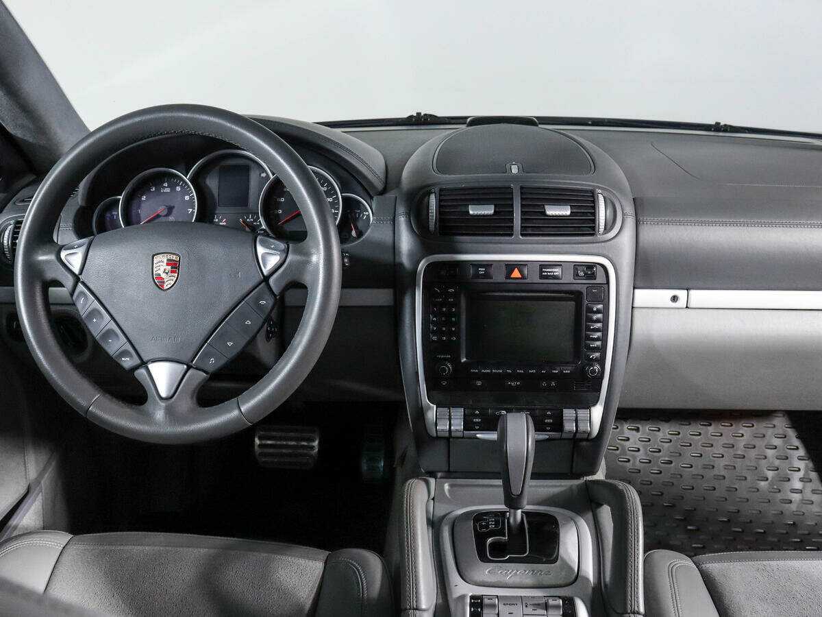Купить Porsche Cayenne с пробегом. Фото: #10