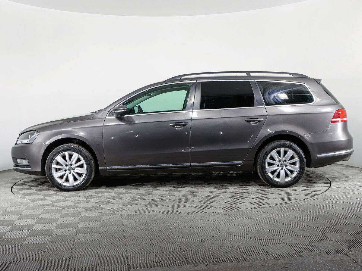 Купить Volkswagen Passat с пробегом. Фото: #7