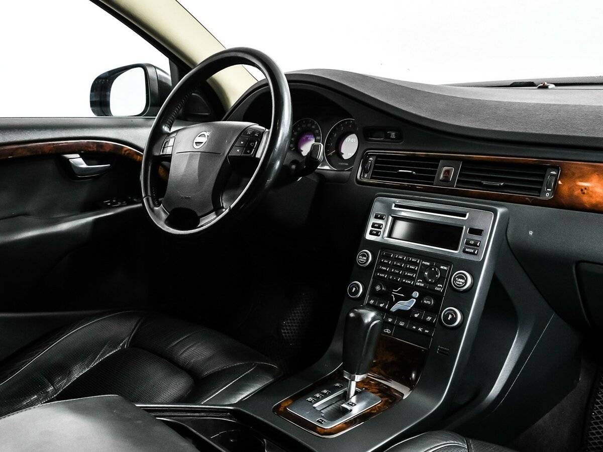 Купить Volvo S80 с пробегом. Фото: #8