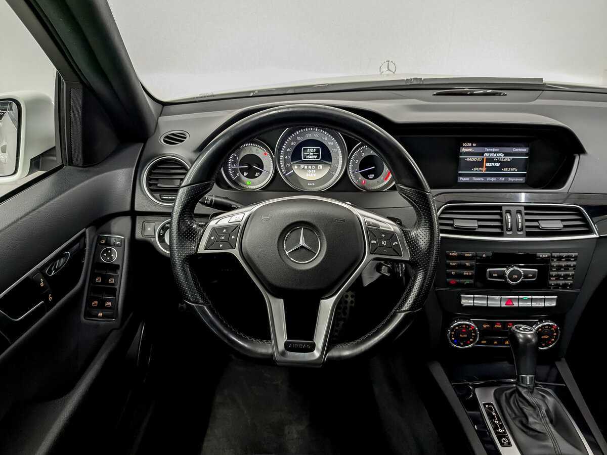 Купить Mercedes-Benz C-Класс с пробегом. Фото: #17