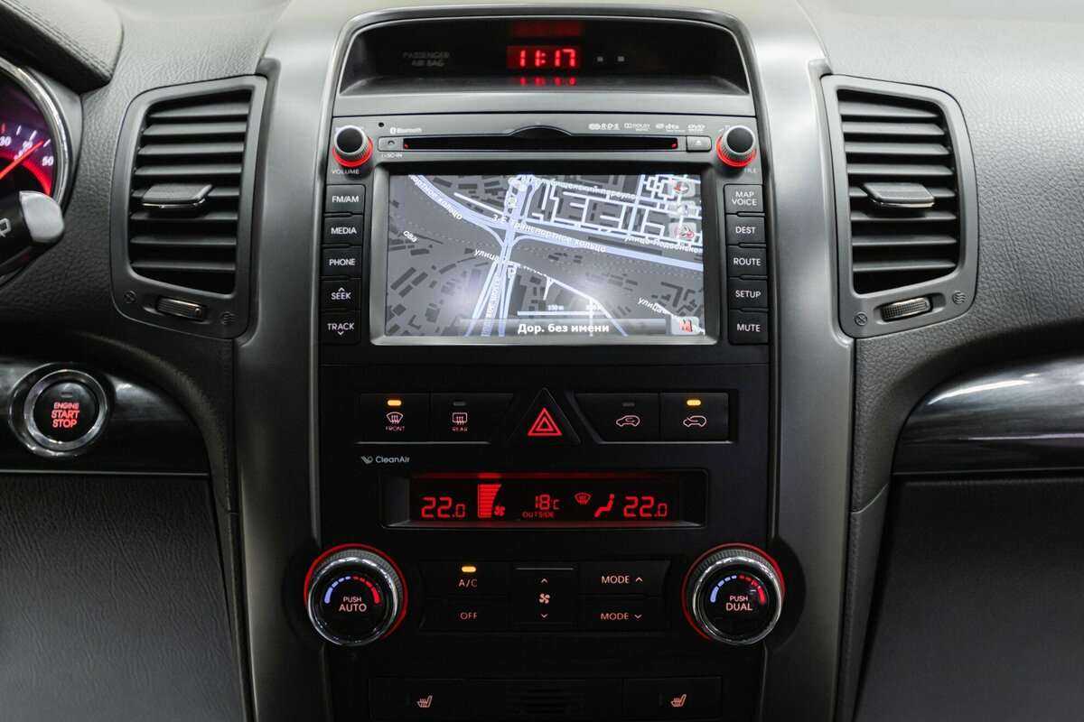 Купить Kia Sorento с пробегом. Фото: #10