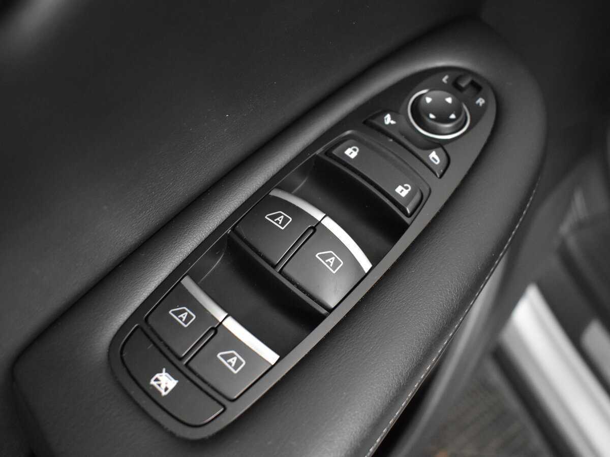 Купить Infiniti QX50 с пробегом. Фото: #11