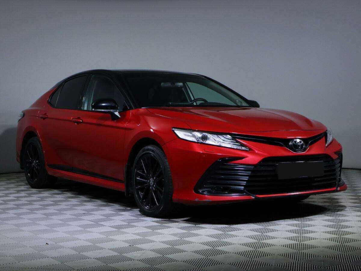 Купить Toyota Camry с пробегом. Фото: #2