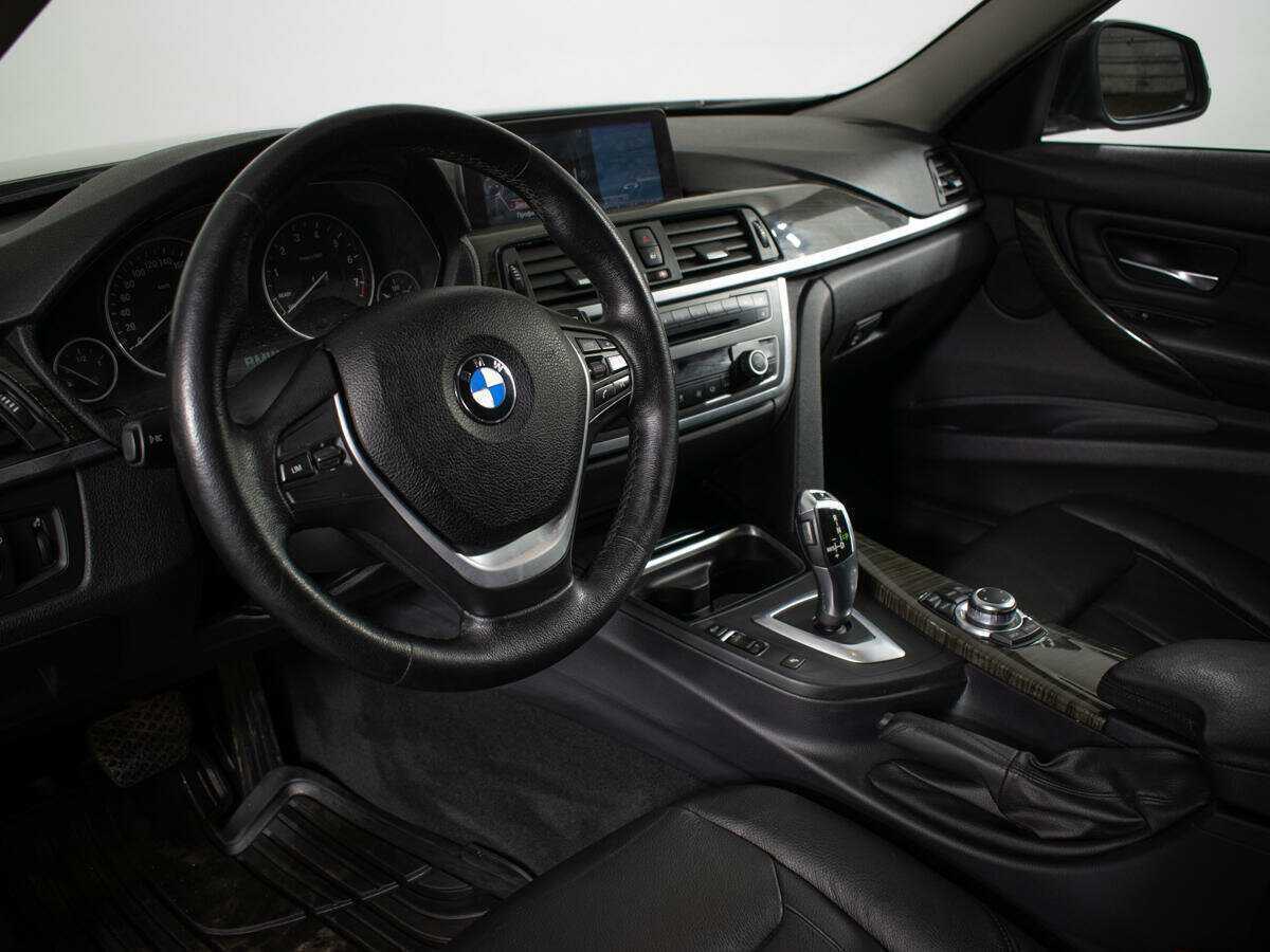 Купить BMW 3 серии с пробегом. Фото: #12