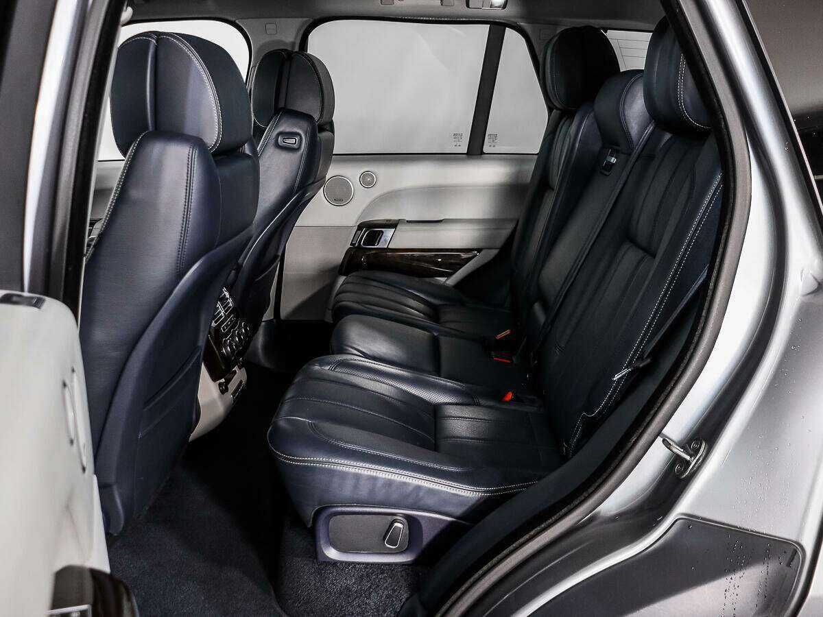 Купить Land Rover Range Rover с пробегом. Фото: #11