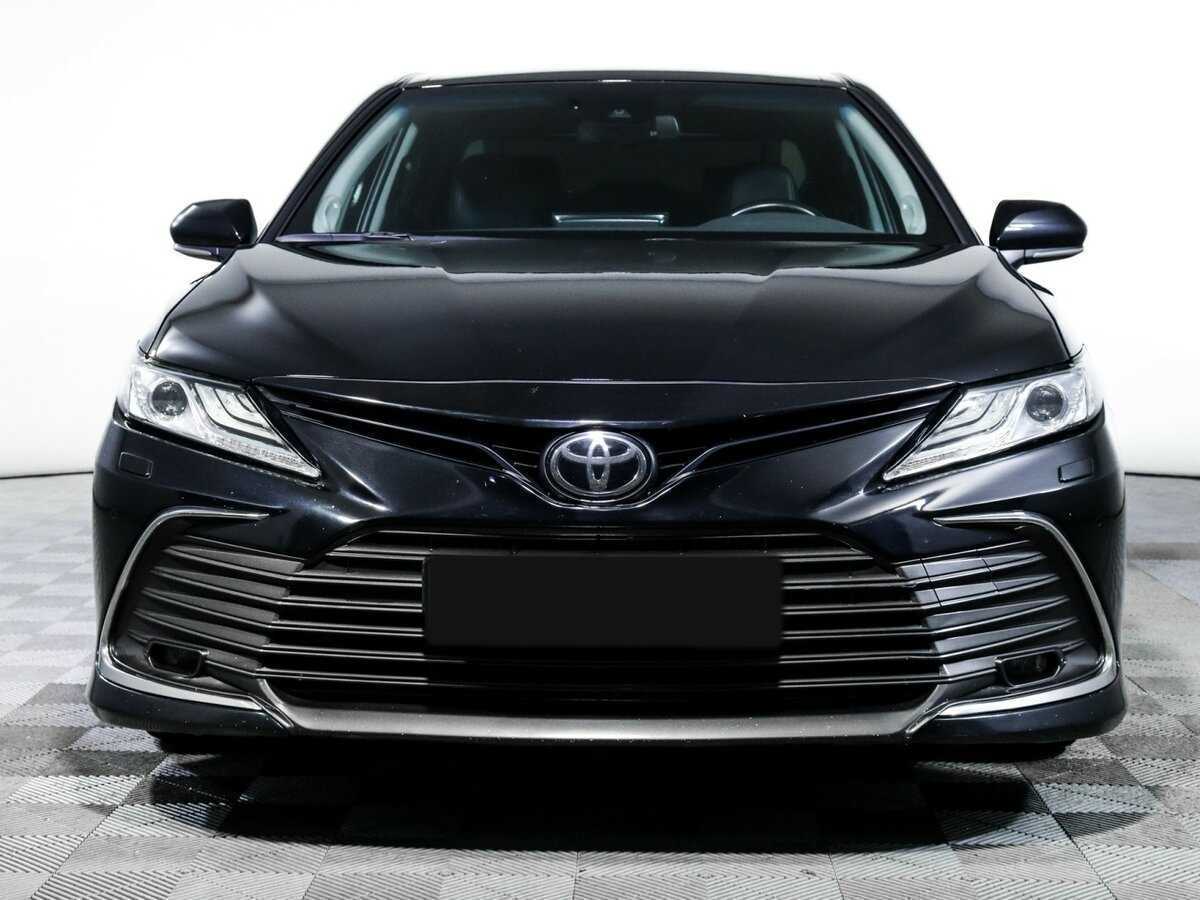 Купить Toyota Camry с пробегом. Фото: #1