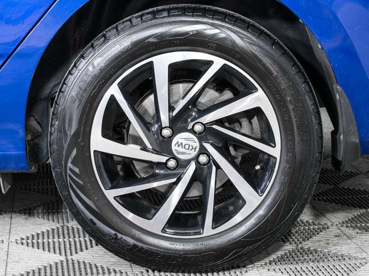 Купить Hyundai Solaris с пробегом. Фото: #15