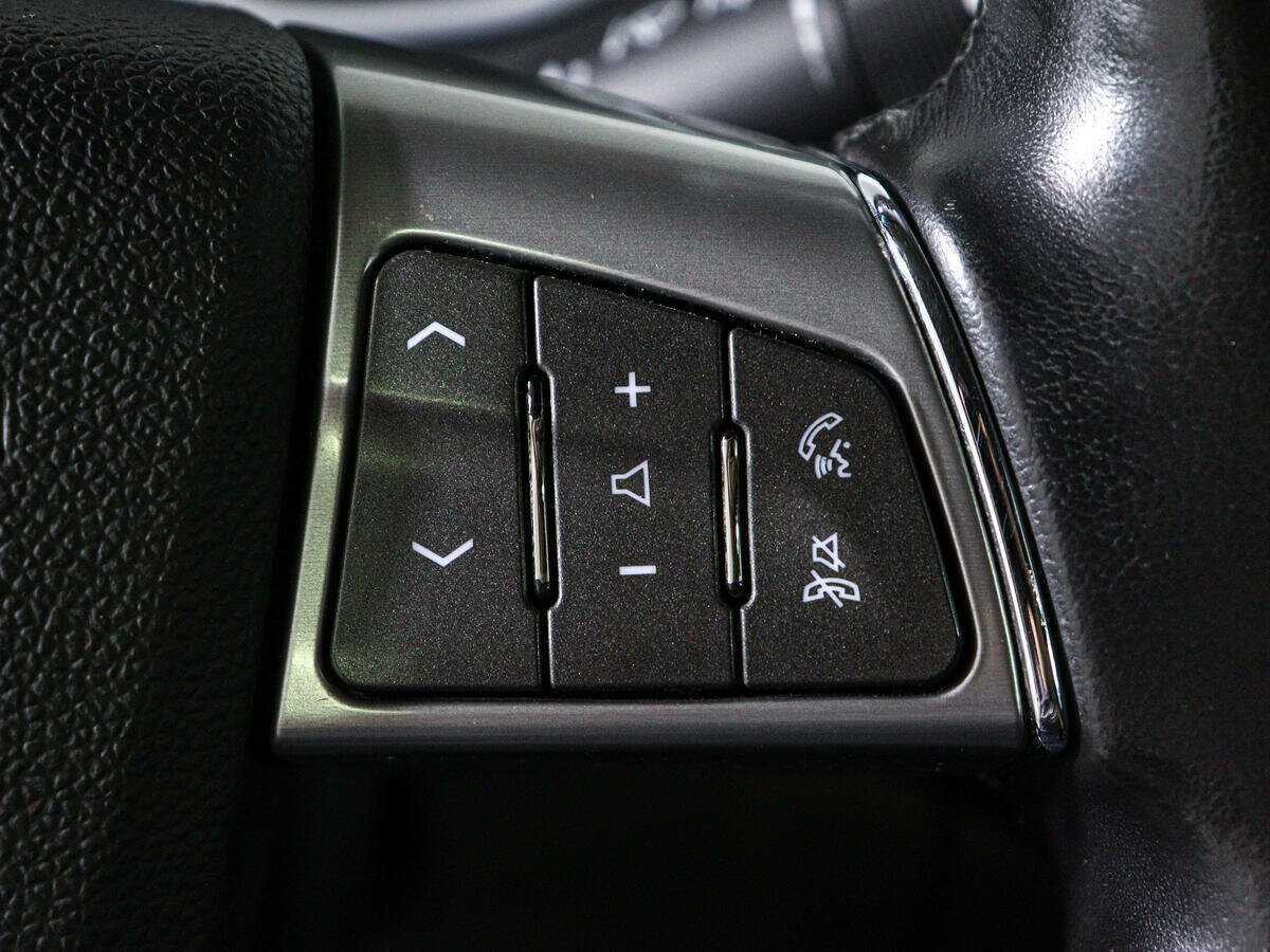 Купить Cadillac SRX с пробегом. Фото: #19
