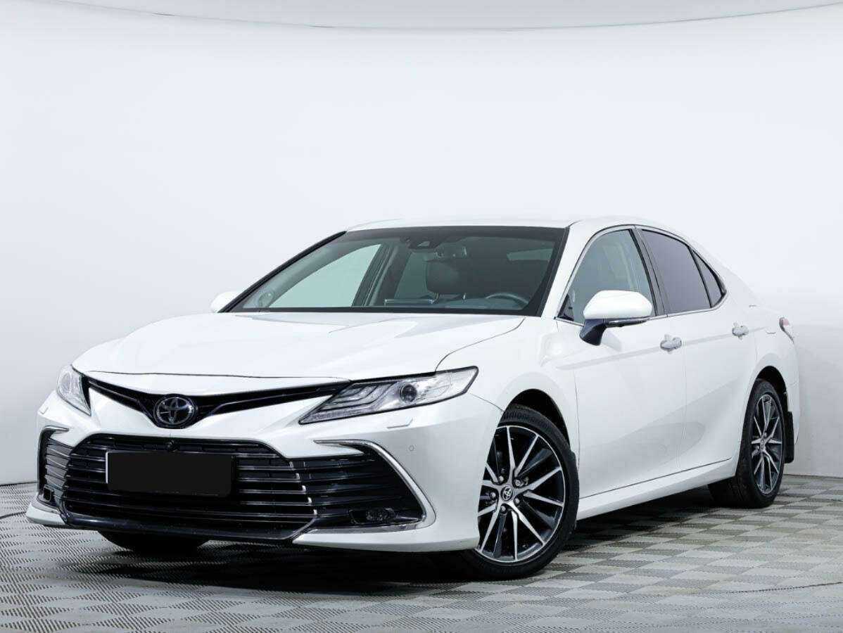 Купить Toyota Camry с пробегом. Посмотреть фото