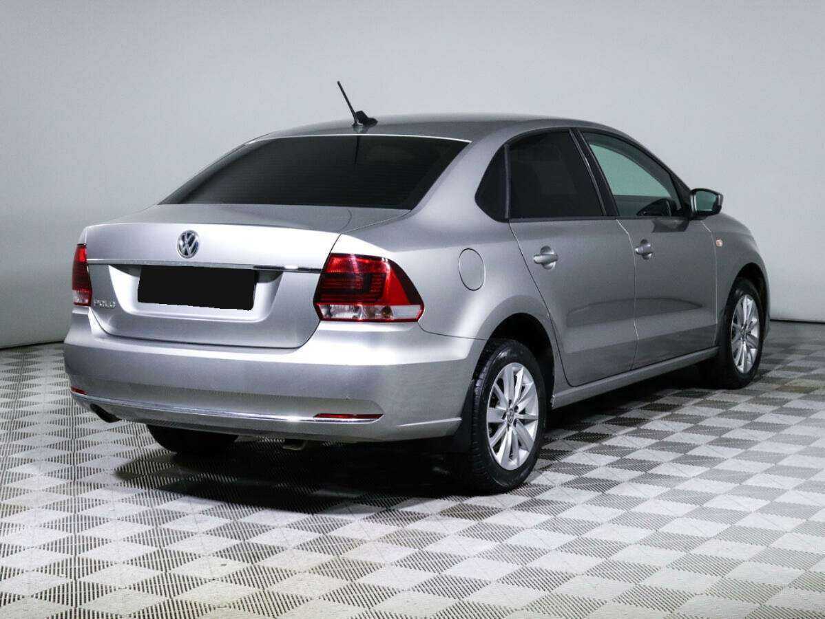 Купить Volkswagen Polo с пробегом. Фото: #4
