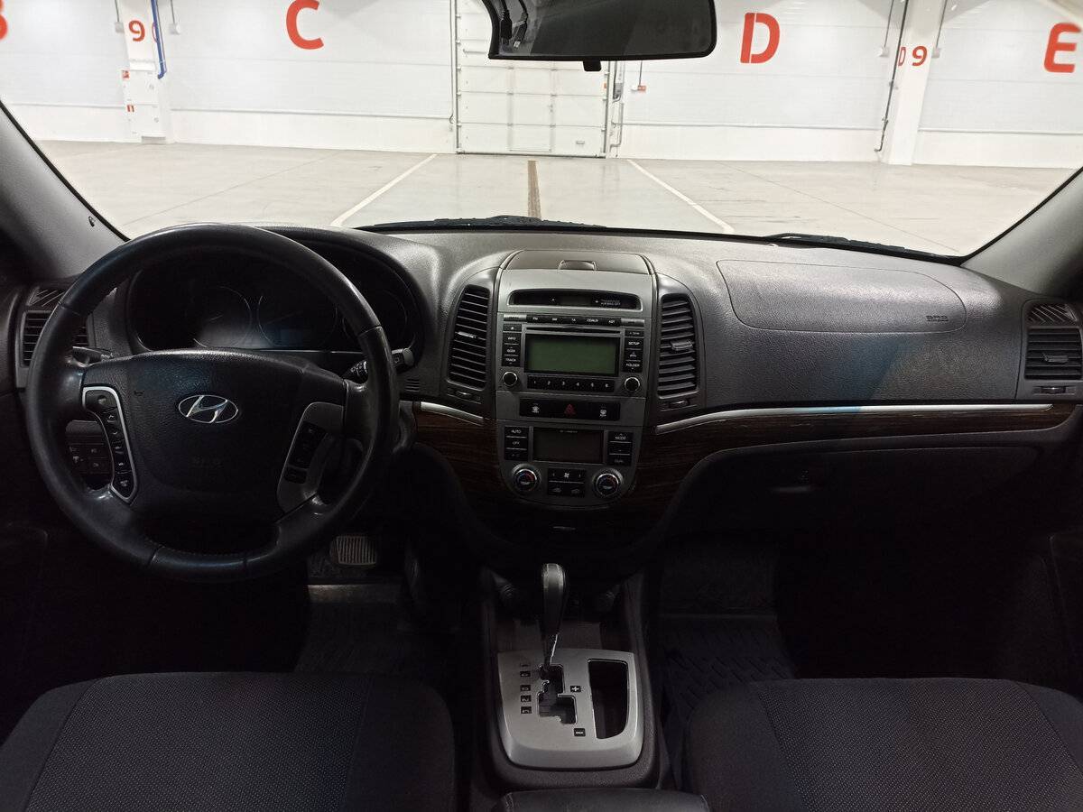 Купить Hyundai Santa Fe с пробегом. Фото: #13