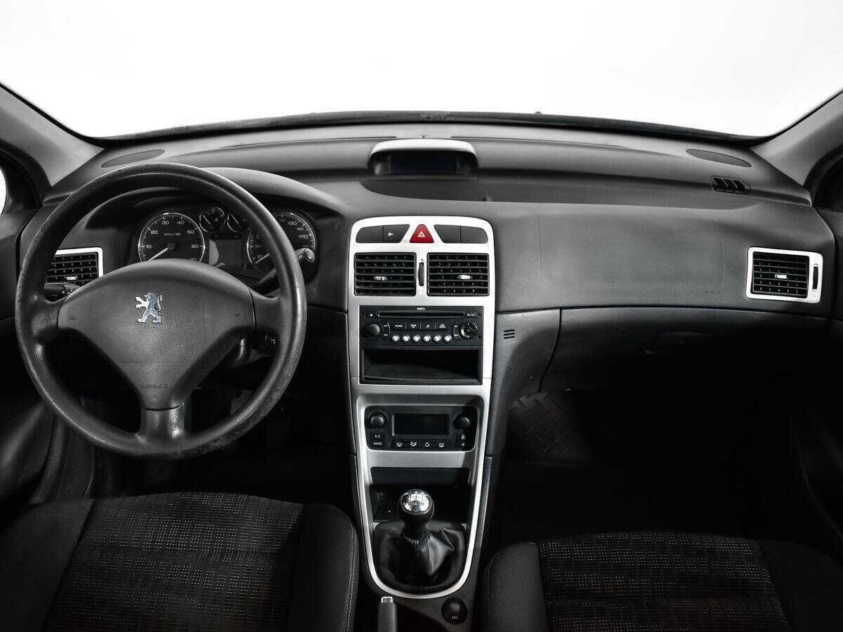 Купить Peugeot 307 с пробегом. Фото: #11