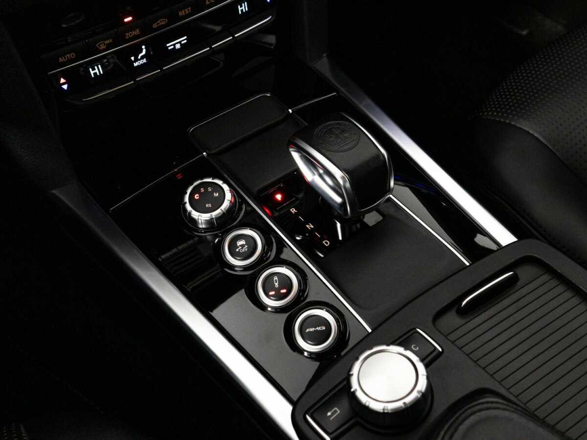Купить Mercedes-Benz E-Класс AMG с пробегом. Фото: #23