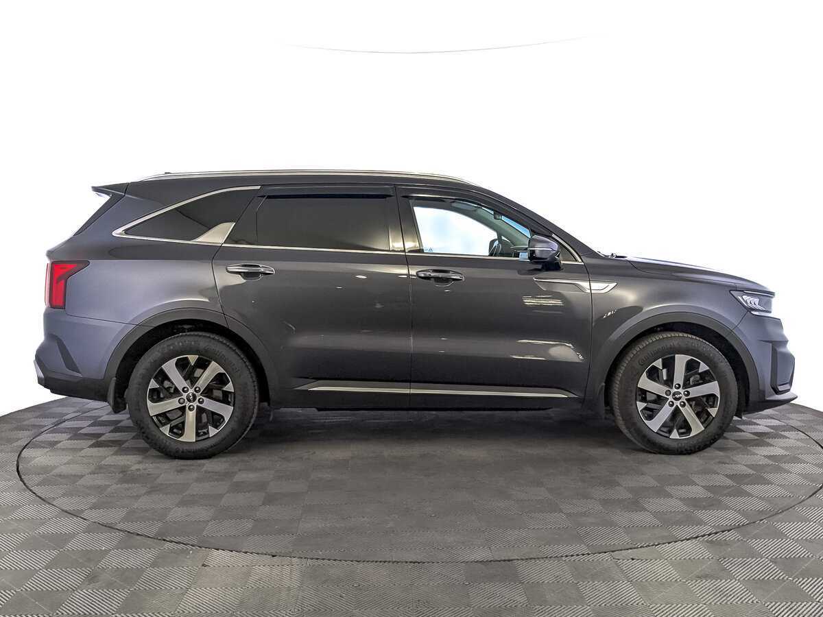 Купить Kia Sorento с пробегом. Фото: #3