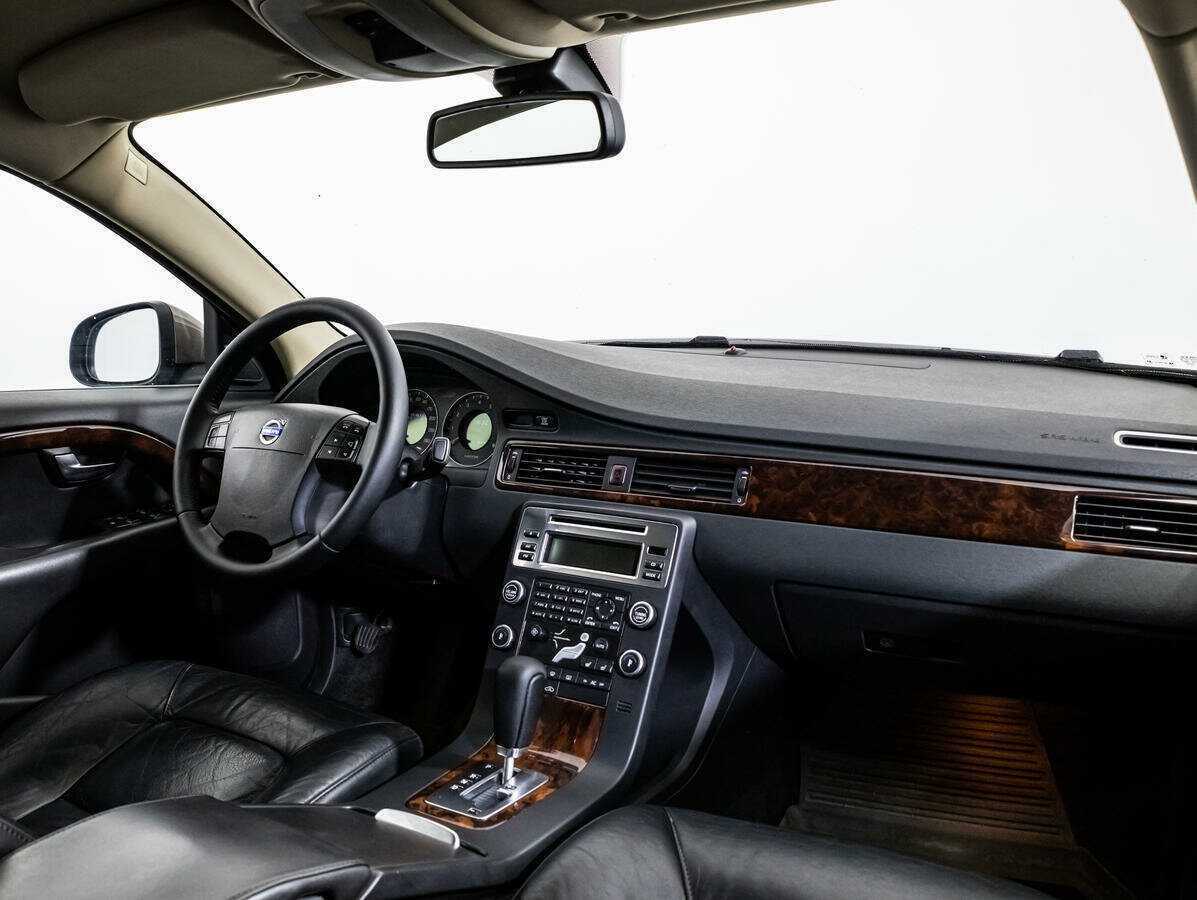 Купить Volvo S80 с пробегом. Фото: #6