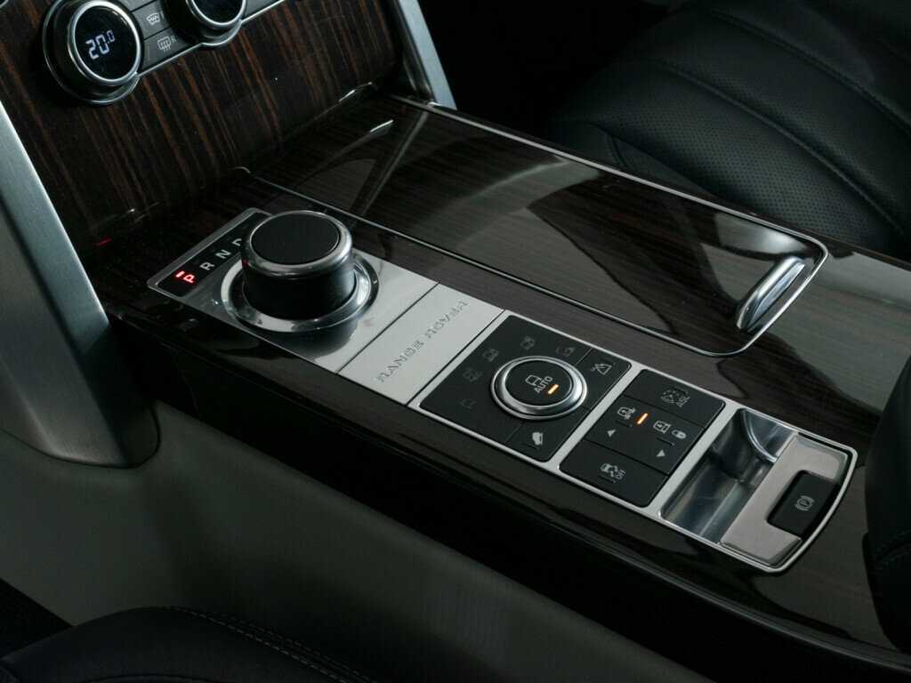 Купить Land Rover Range Rover с пробегом. Фото: #21