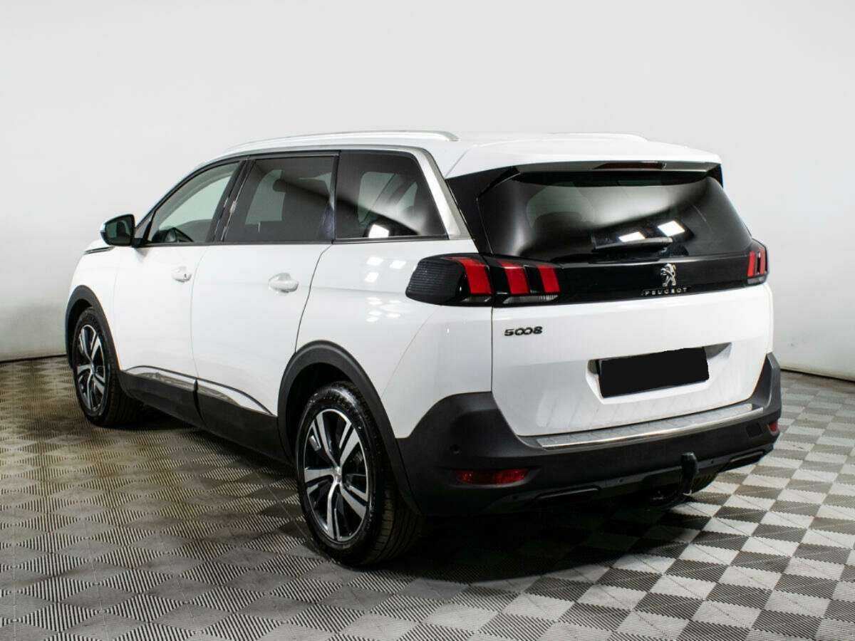 Купить Peugeot 5008 с пробегом. Фото: #5