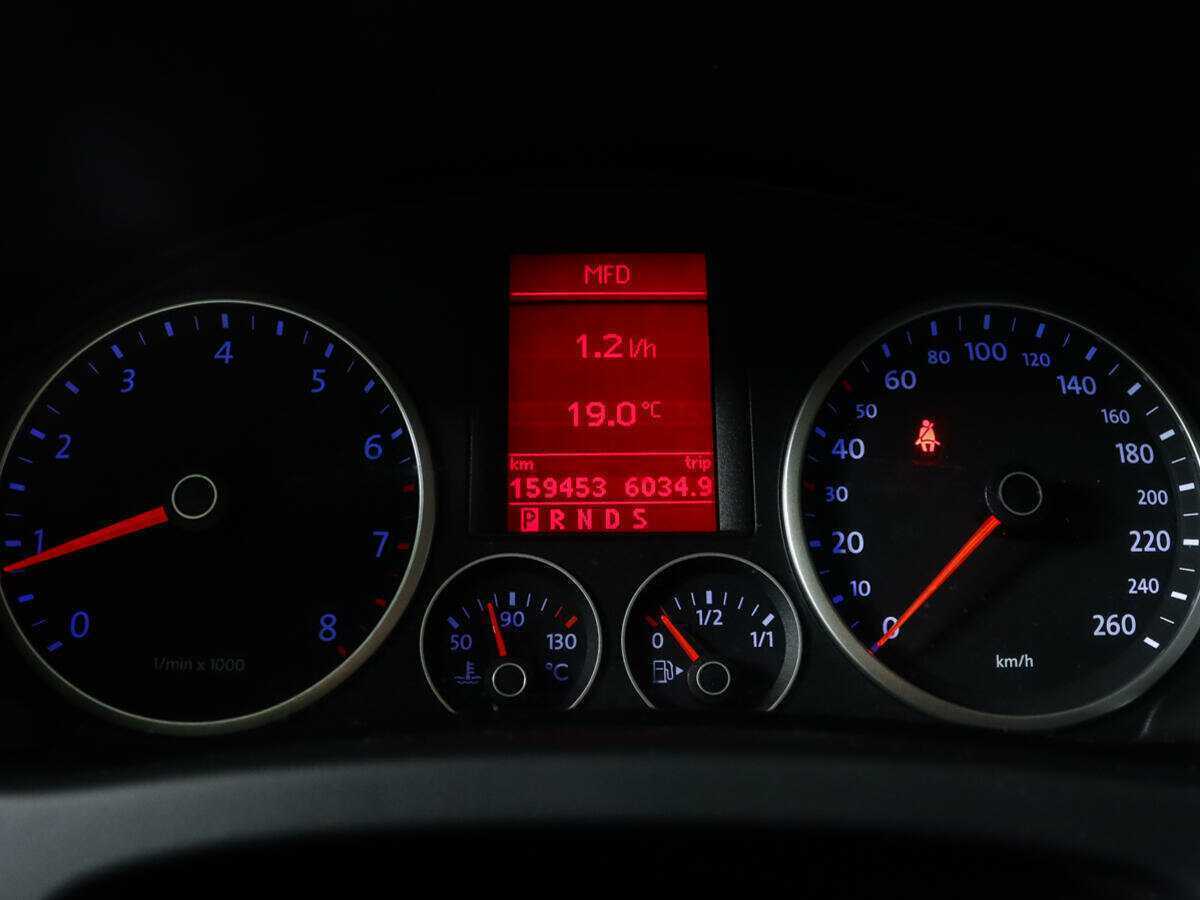 Купить Volkswagen Tiguan с пробегом. Фото: #8