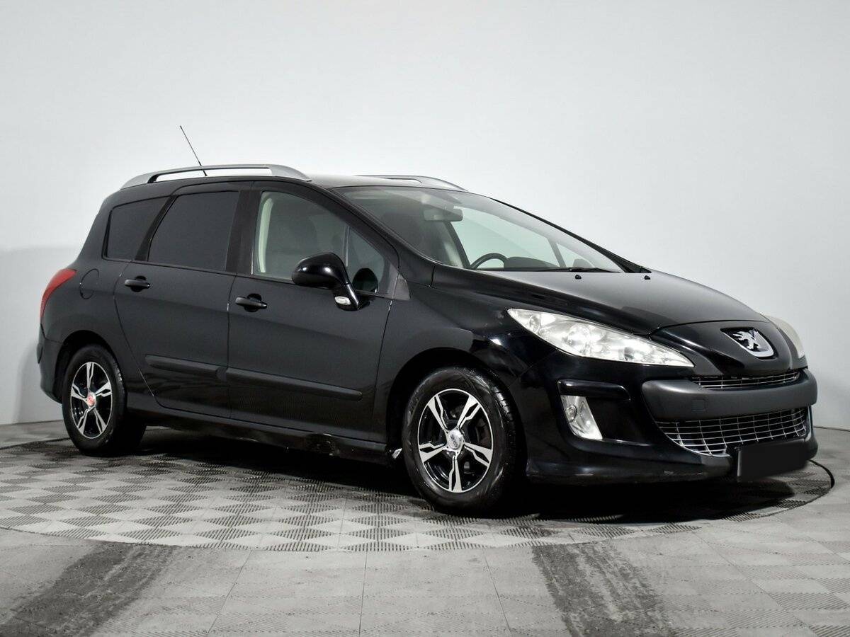 Купить Peugeot 308 с пробегом. Фото: #2