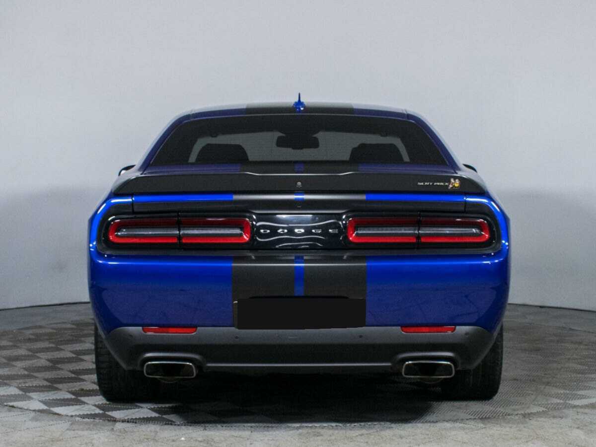 Купить Dodge Challenger с пробегом. Фото: #5