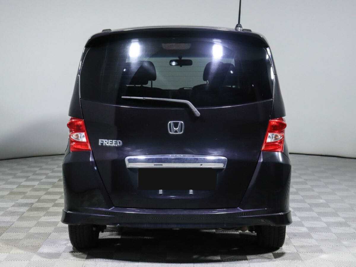 Купить Honda Freed с пробегом. Фото: #5