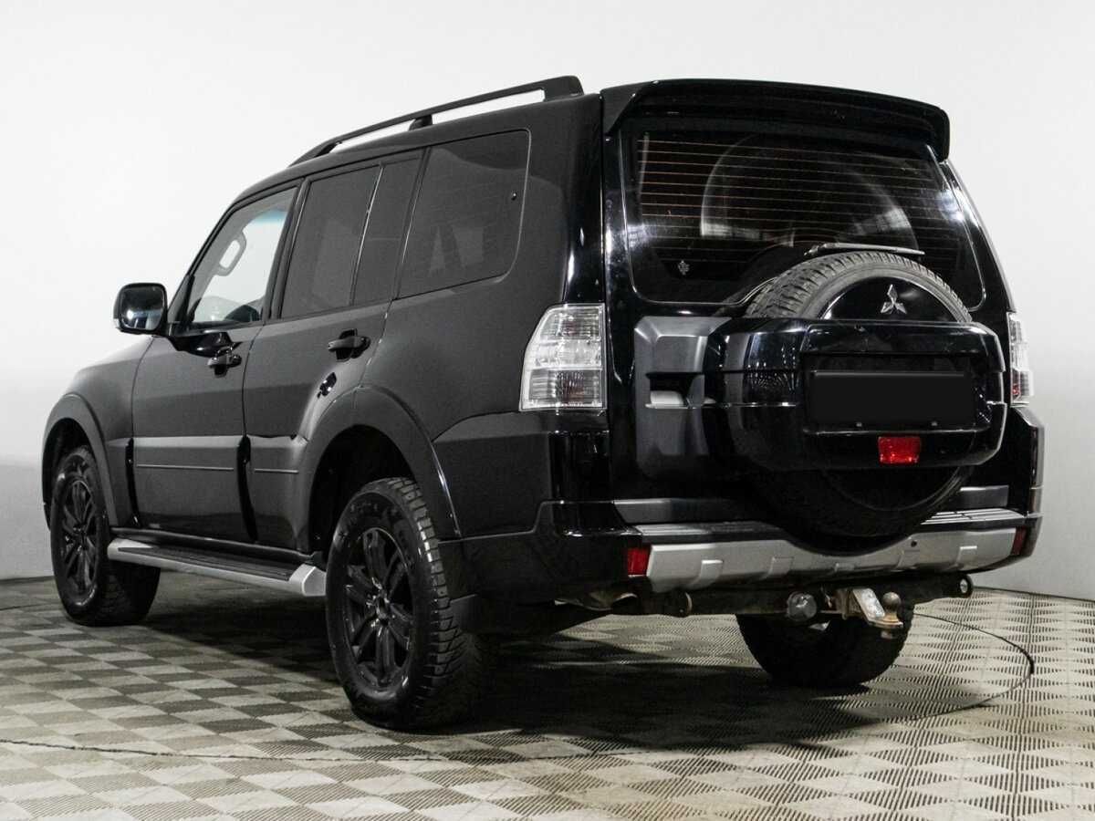Купить Mitsubishi Pajero с пробегом. Фото: #6