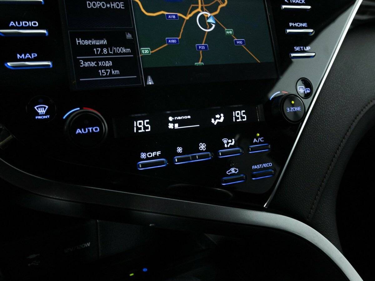 Купить Toyota Camry с пробегом. Фото: #18