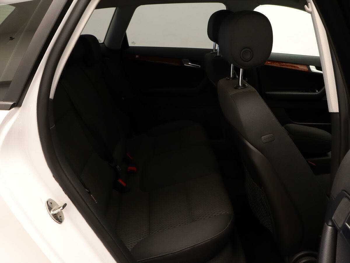 Купить Audi A3 с пробегом. Фото: #7
