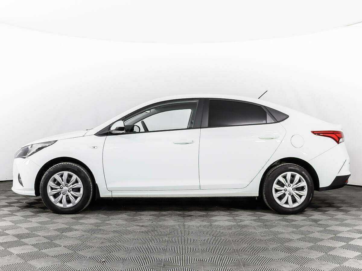 Купить Hyundai Solaris с пробегом. Фото: #7