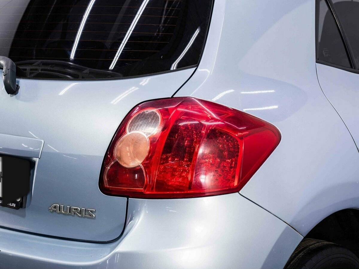 Купить Toyota Auris с пробегом. Фото: #21